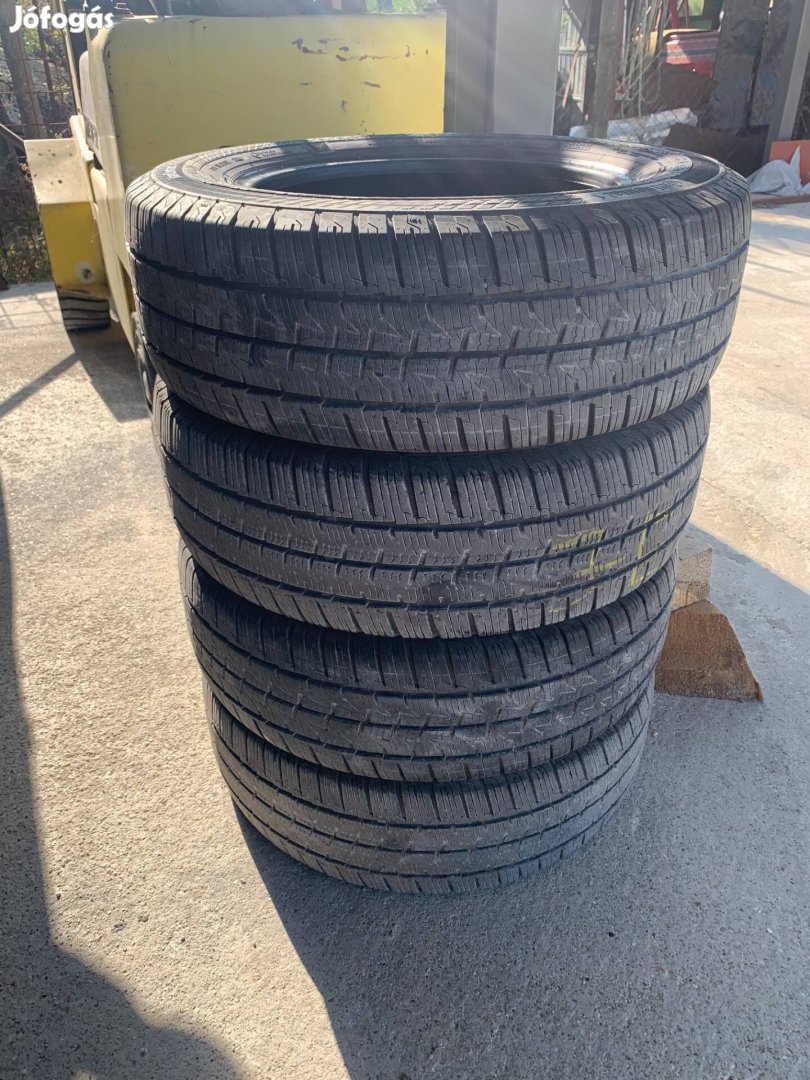215/65R16 C Gumiabroncs