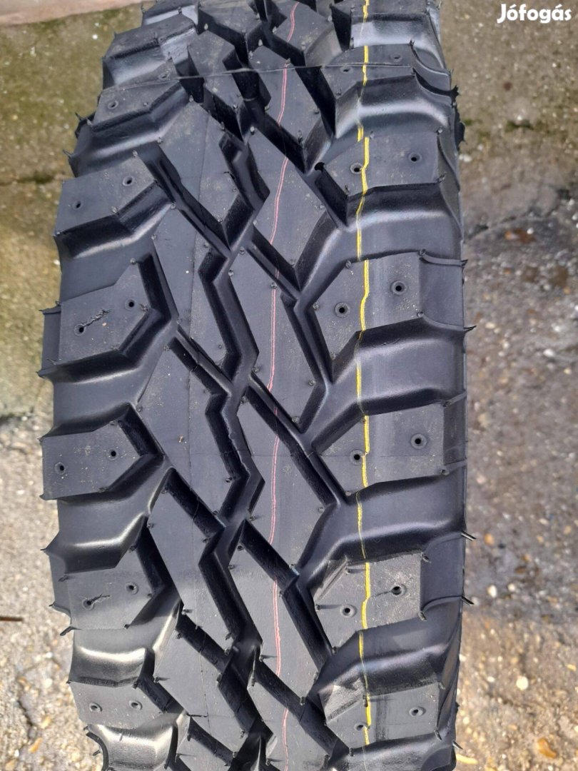 215/65R16 Dakar mintás terepgumi