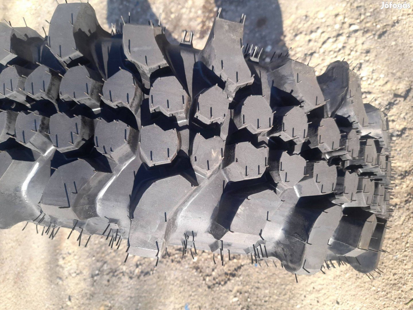 215/65R16 Kaiman mintás terepgumi