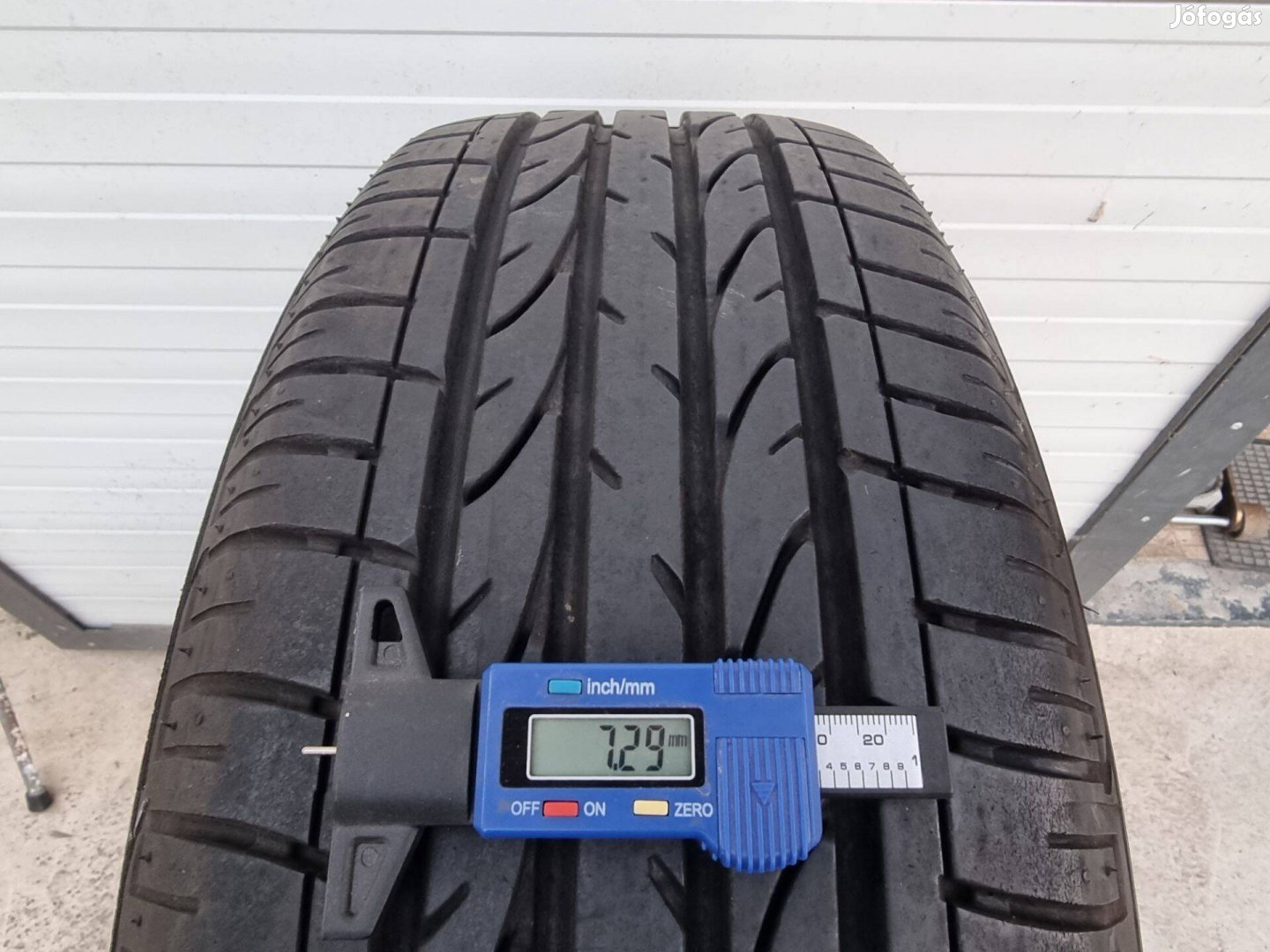 215/65R17 Bridgestone garnitúra teljesen újszerű állapotban eladó!