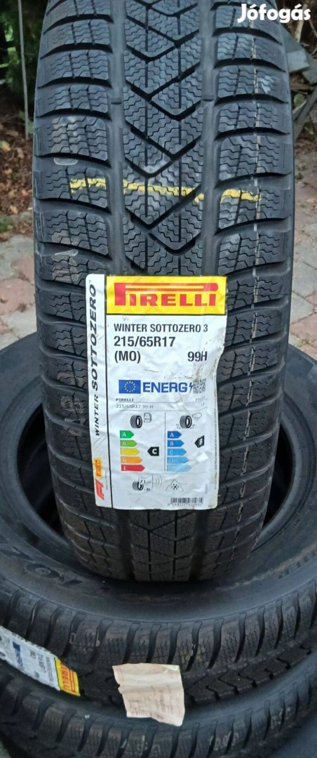 215/65R17 Pirelli téli új garnitúra