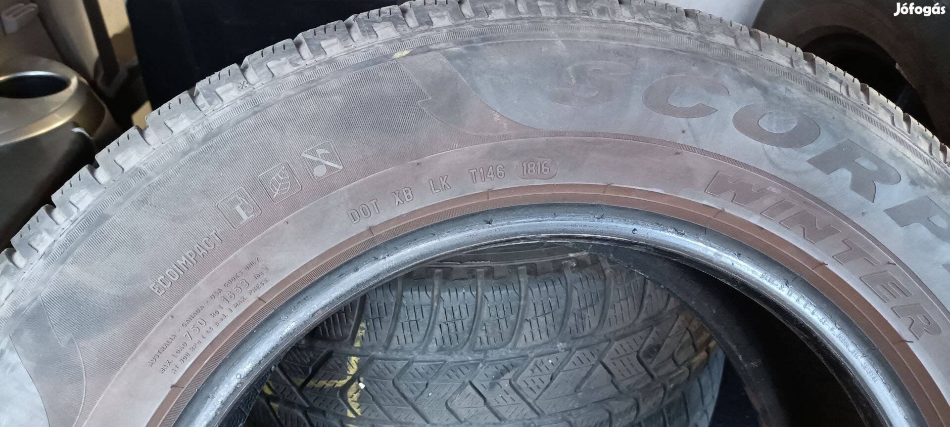 215 65 16 Pirelli téli gumi 4db összesen 12000