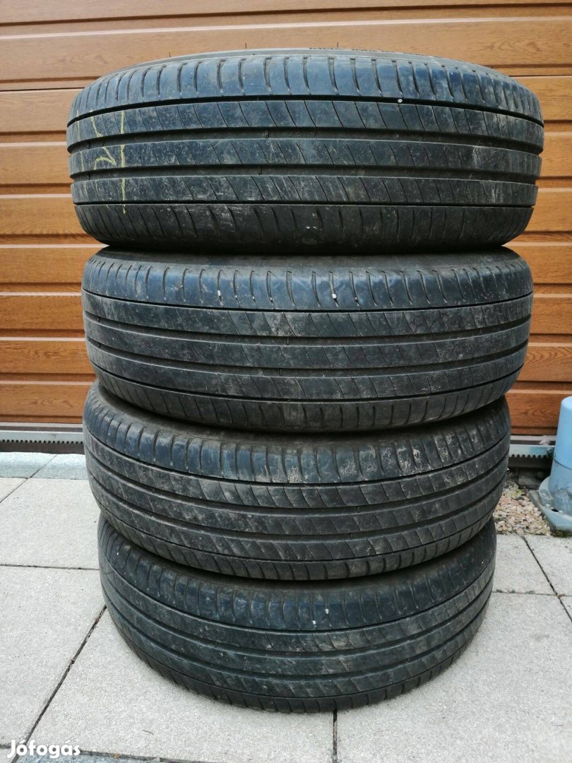 215 65 17 michelin nyári gumi garnitura
