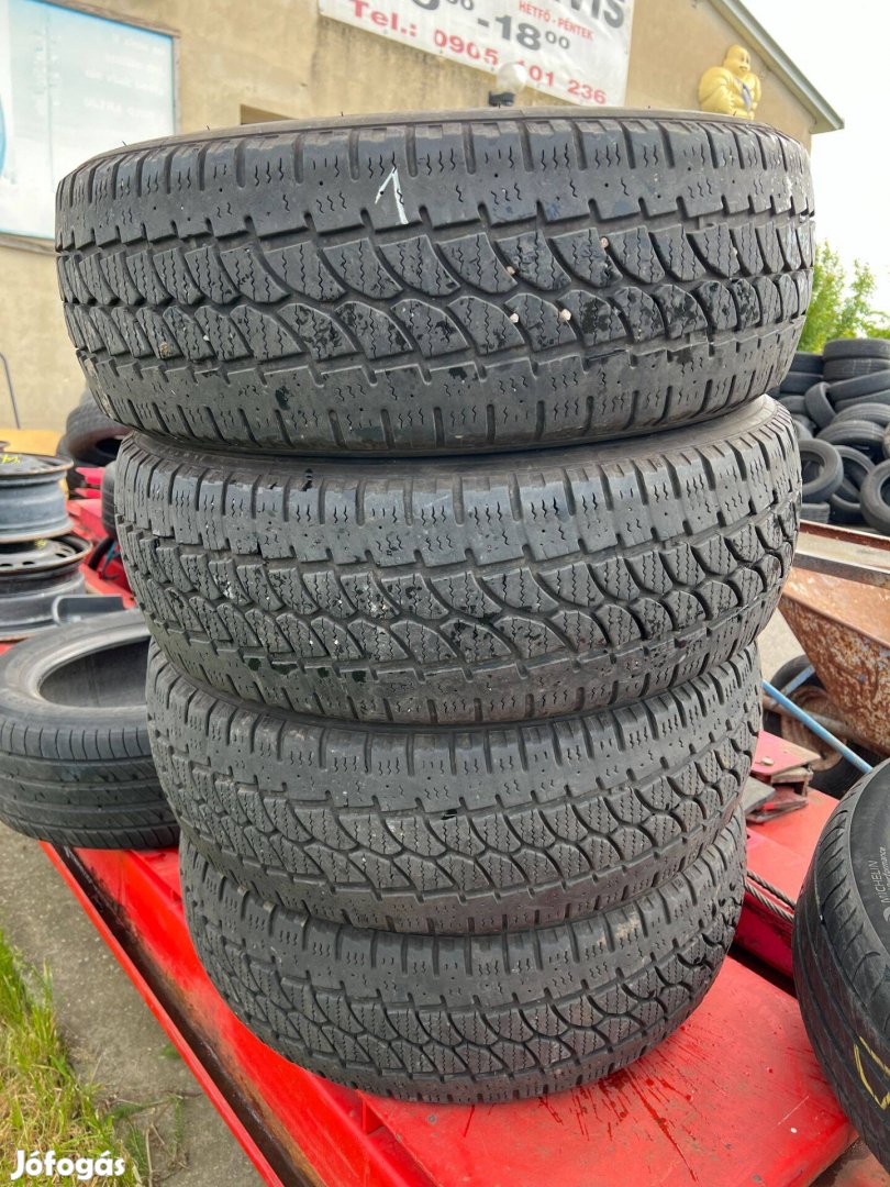 215/65 R16C sebring 4db kis teher gumi