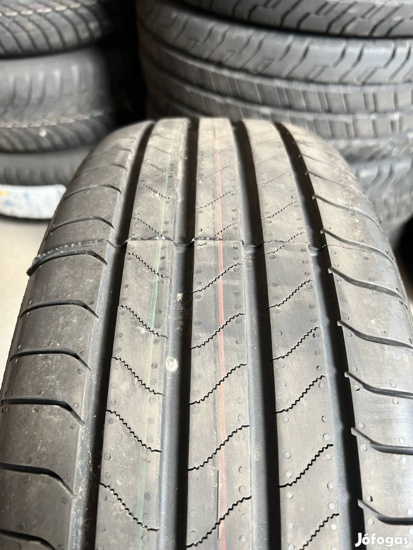 215/65 R16 215/65R16 215/65/16 215/65x16 nyári gumi