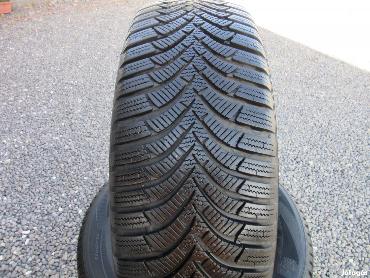 215/65 R16 Hankook téli gumival eladó