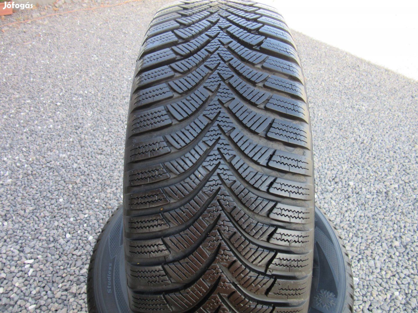 215/65 R16 Hankook téli gumival eladó