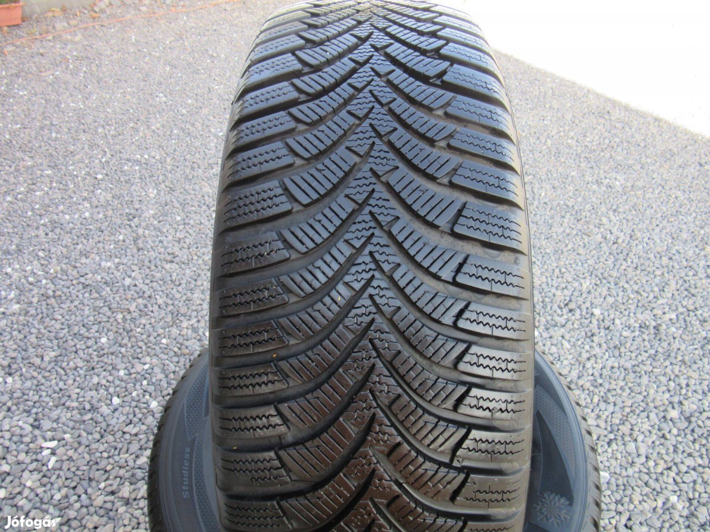 215/65 R16 Hankook téli gumival eladó