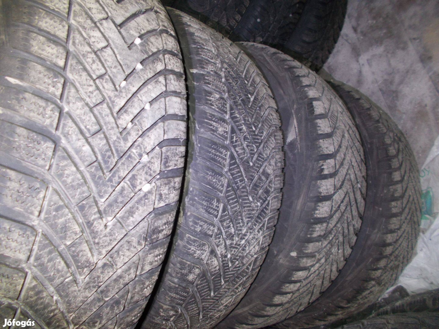 215/65 R16 Vredestein Téligumi 2022-Es