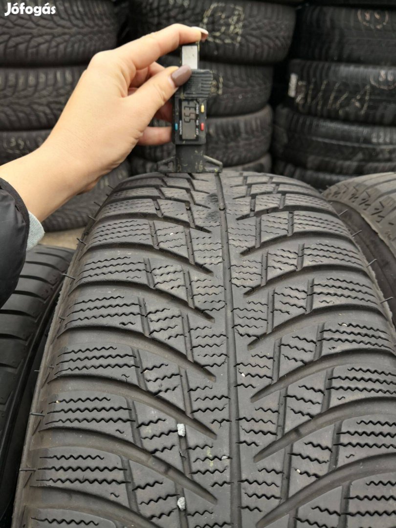 215/65 R17 Bridgestone téli gumi 27000ft a 4db/336/