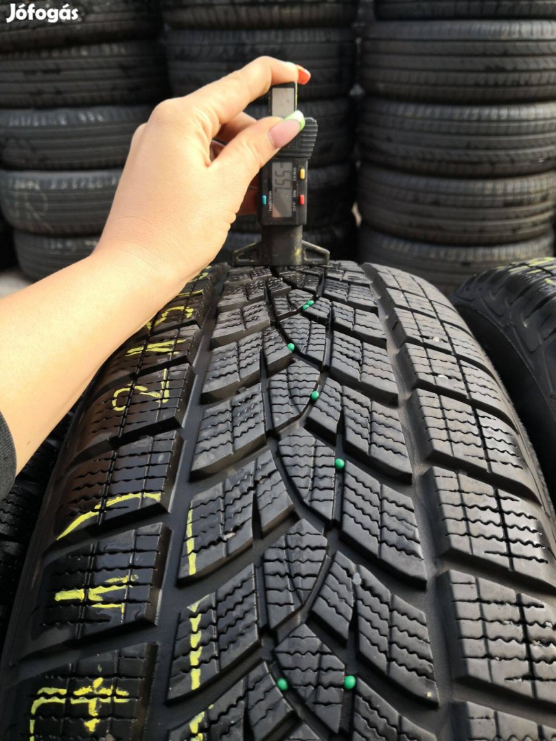 215/65 R17 Goodyear téli gumi 20000ft a 2db /371/