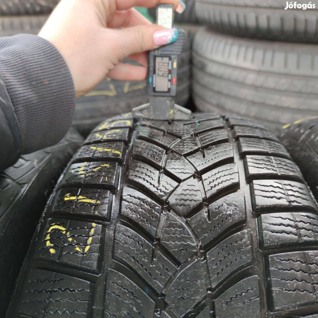 215/65 R17 Goodyear téli gumi 40000ft a 4db /174/