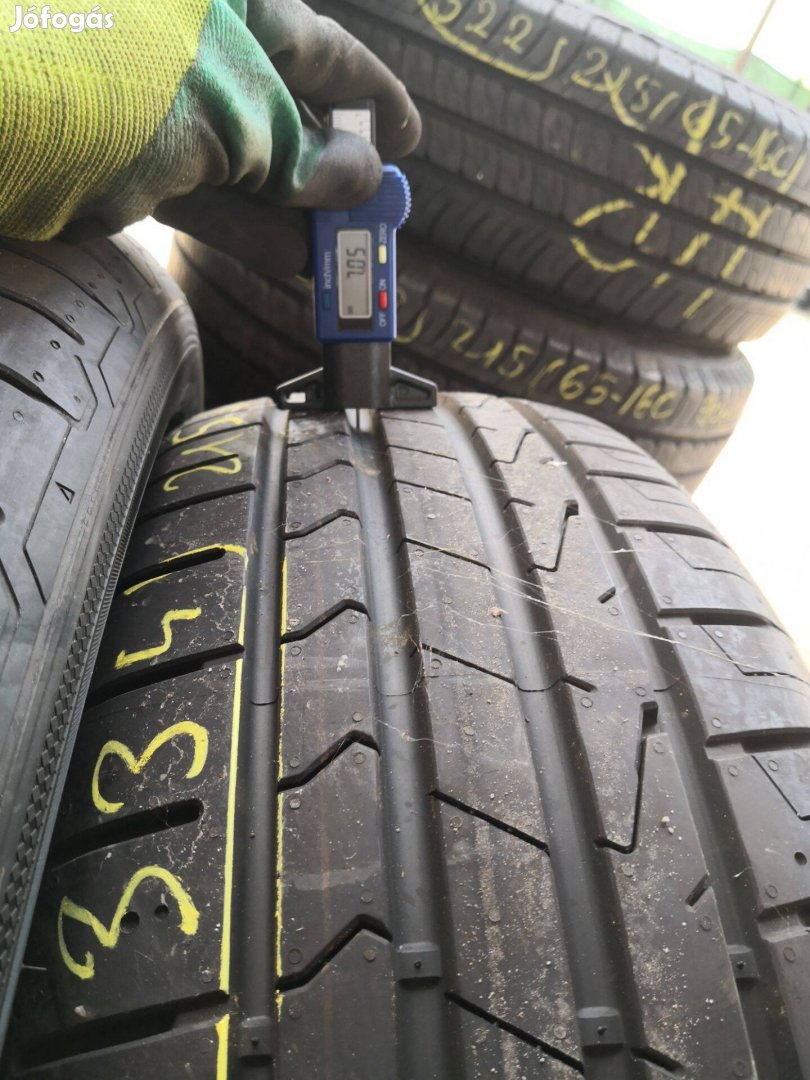 215/65 R17 Hankook nyári gumi 99000ft a 4db /334/