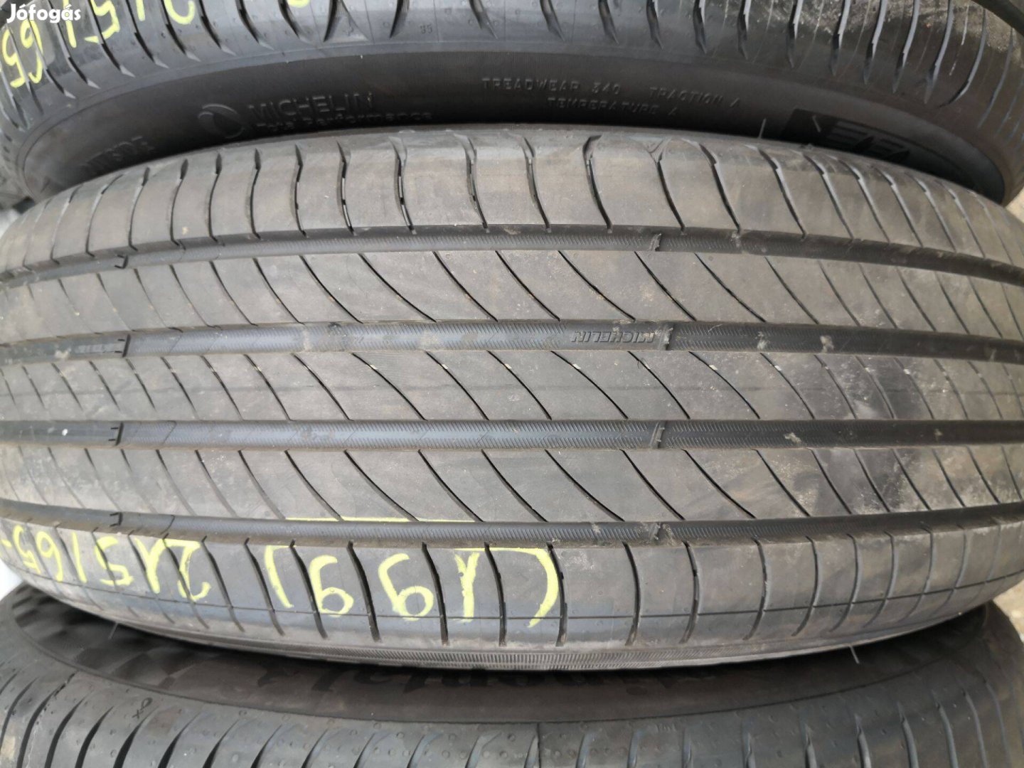 215/65 R17 Új!! Michelin nyári gumi 120000ft a 4db/199/