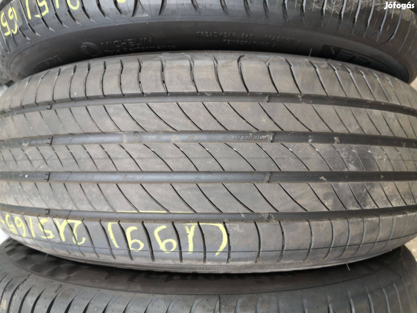 215/65 R17 Új!! Michelin nyári gumi 120000ft a 4db/199/