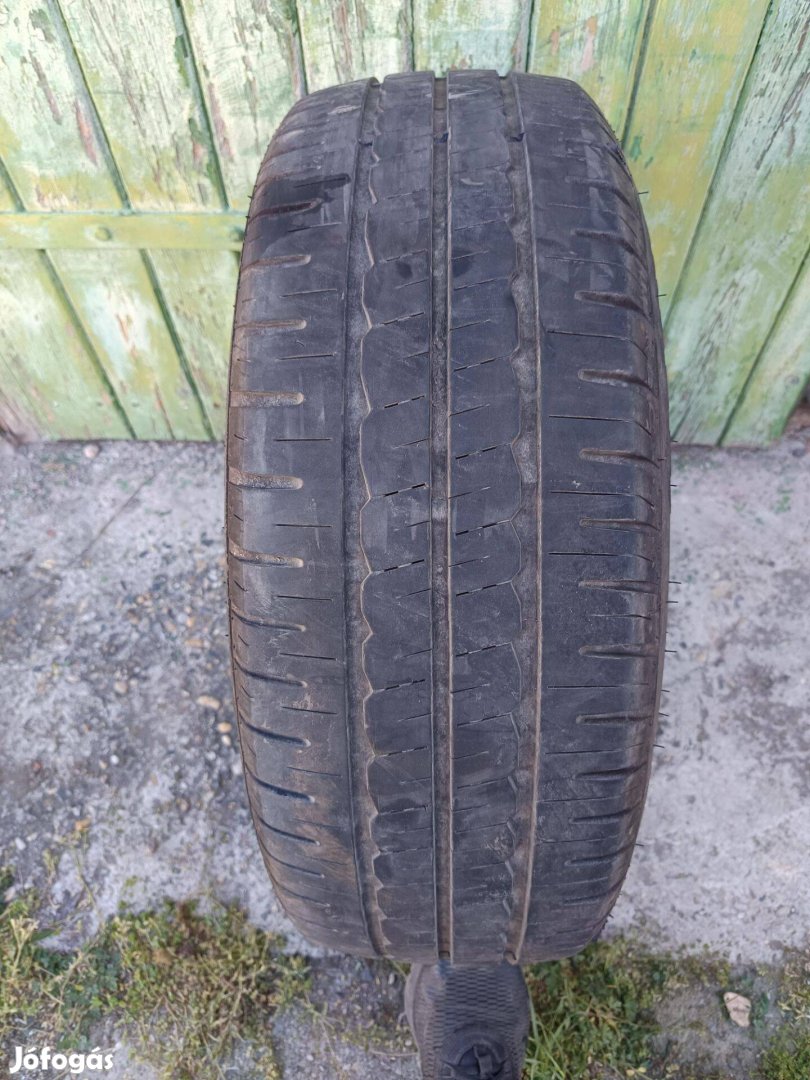 215/65 r15C 1db Infiniti nyári gumi eladó