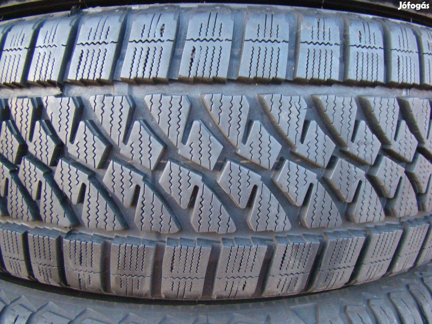 215/65 r16c Bridgestone C-s 2022-es téli gumi 215/65r16c