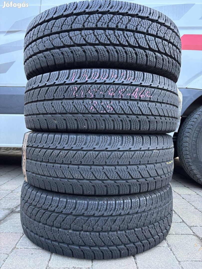 215/65 r16c  215/65r16c  Uniroyal téli gumi