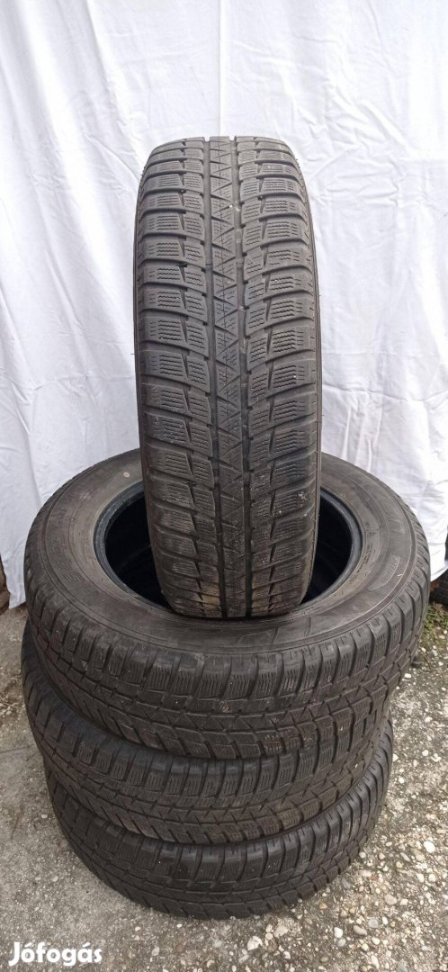 215/65 r17 4db Falken téli gumi eladó