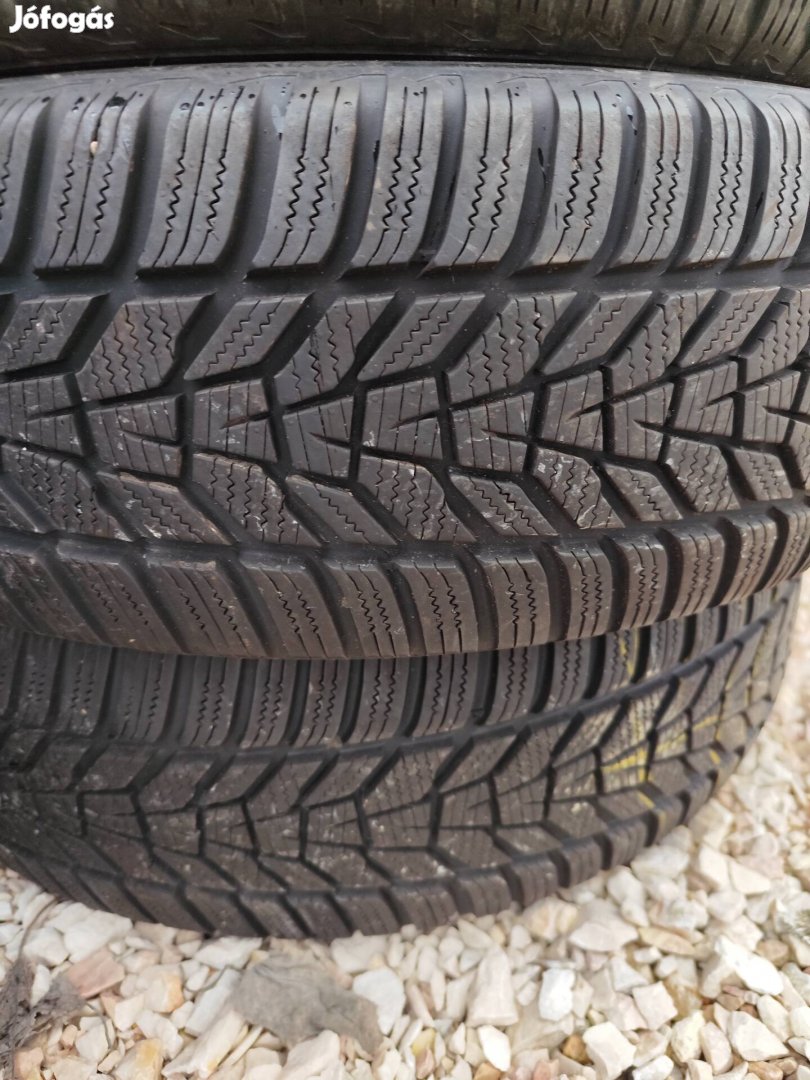 215/65 r17 Hankook szinte új téligumi 