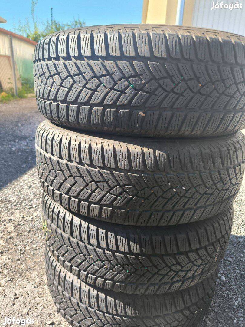 215/65 újszerű Fulda téligumik 215/65R16 téli gumi