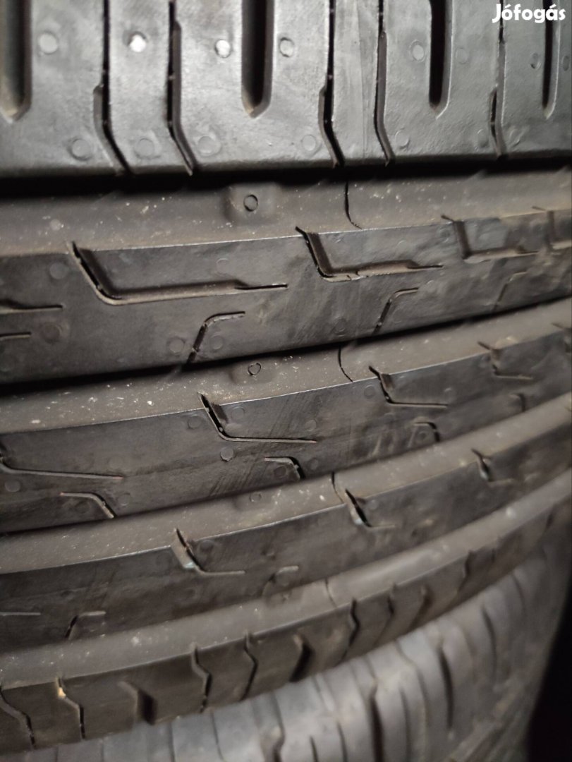215/65r16 Continental demo nyári 110eft/4db