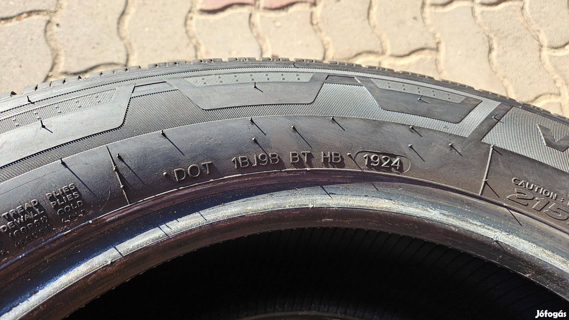 215/65r16c gumi eladó