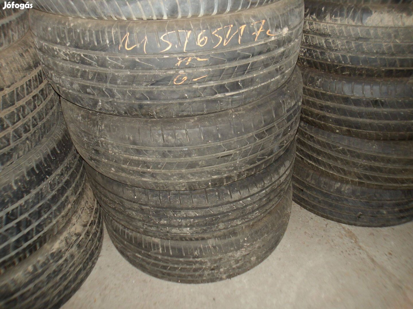 215/65r17 Bridgestone nyári gumi ajándék szereléssel