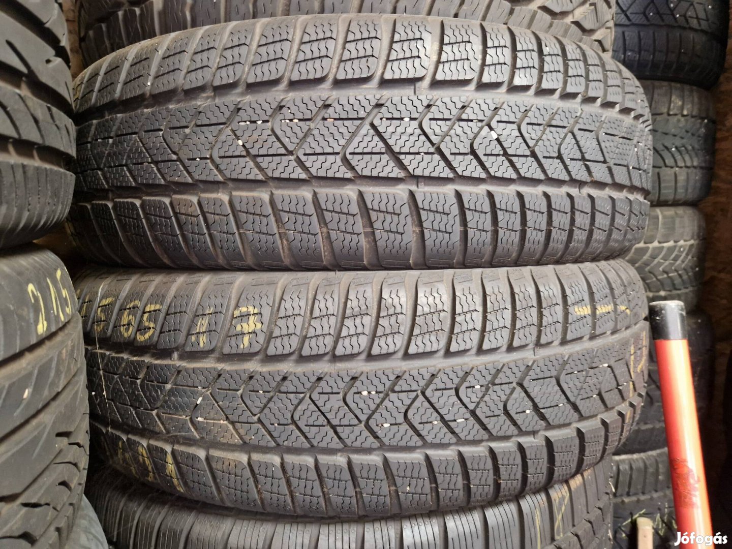 215/65r17 Pirelli teligumi 2db 7mm