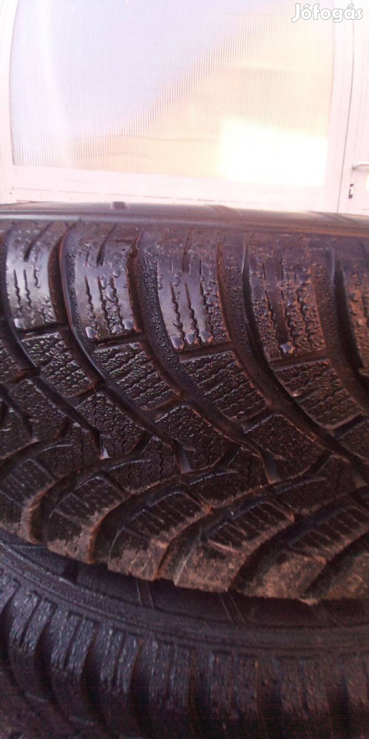 215/65r17 téligumi