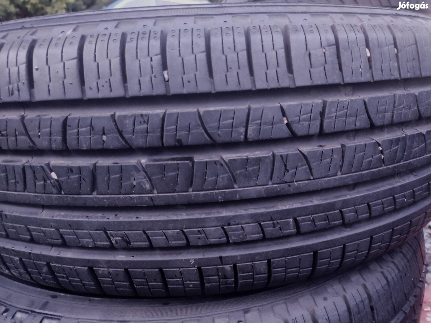 215/65r17es Pirelli 4évszakos gumi