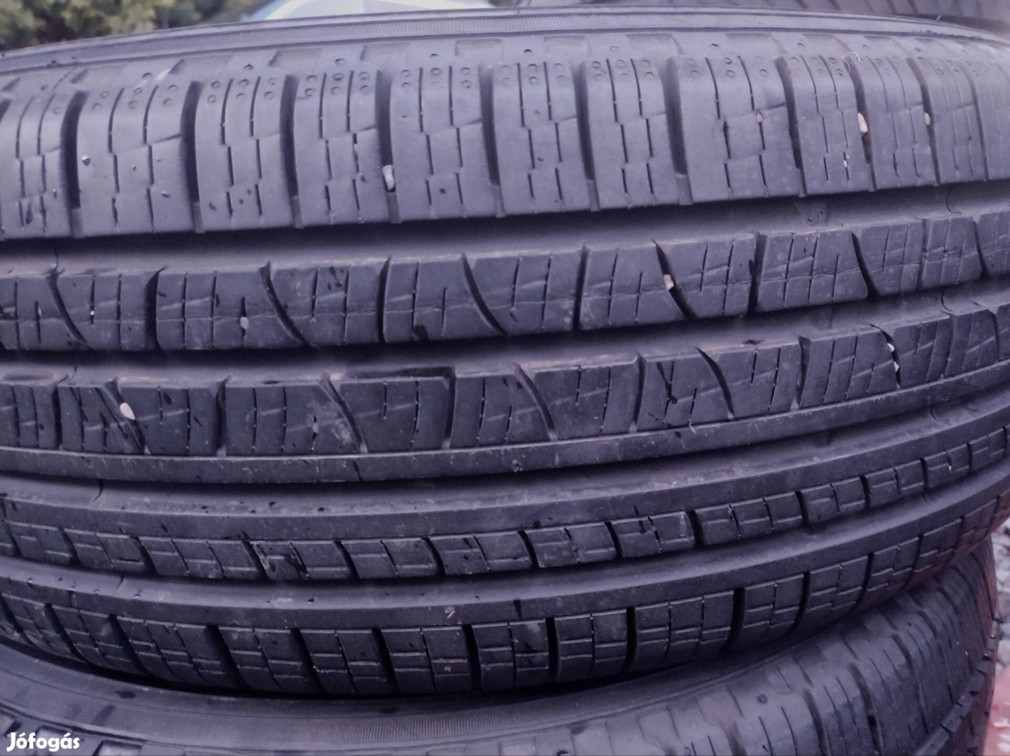 215/65r17es Pirelli 4évszakos gumi