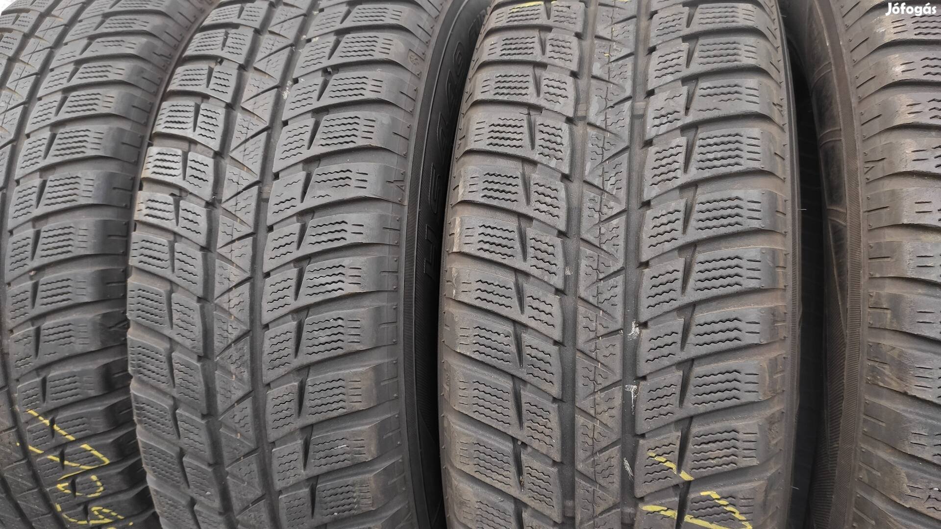 215/70R16 215/70 R16 215/70 16 Rav4 