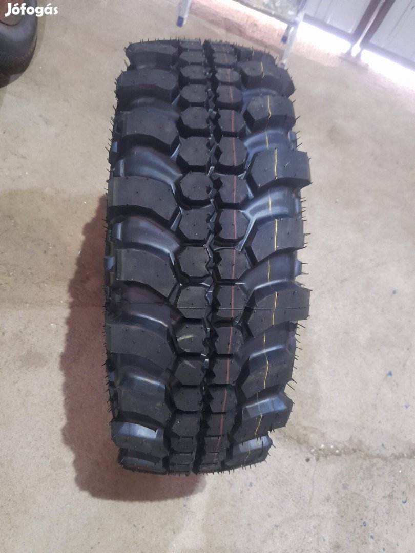 215/70R16 Kaiman mintás terepgumi