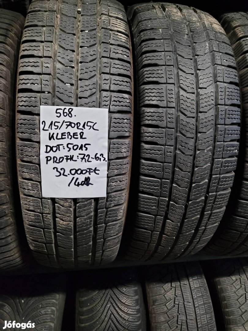 215/70 R15C Kleber kistehet gumiabroncs