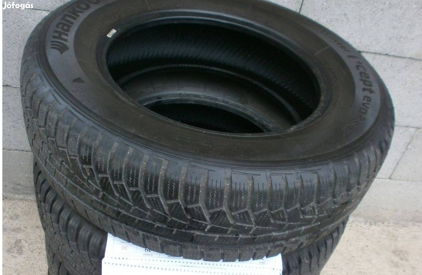 215/70 R16 Hankook téligumi 4 db