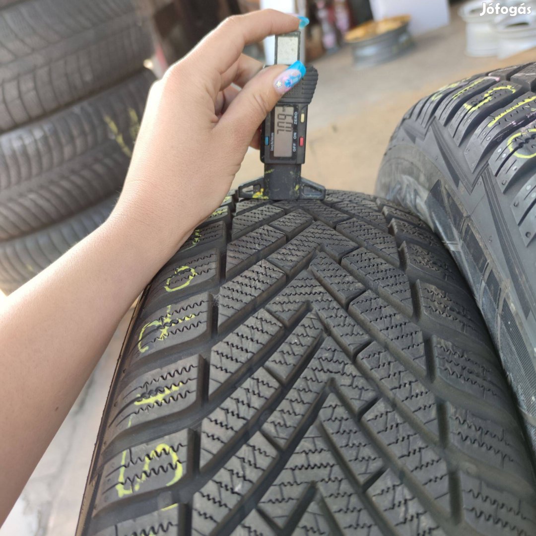 215/70 R16 Vredestein téli gumi 80000ft a 4db/165/