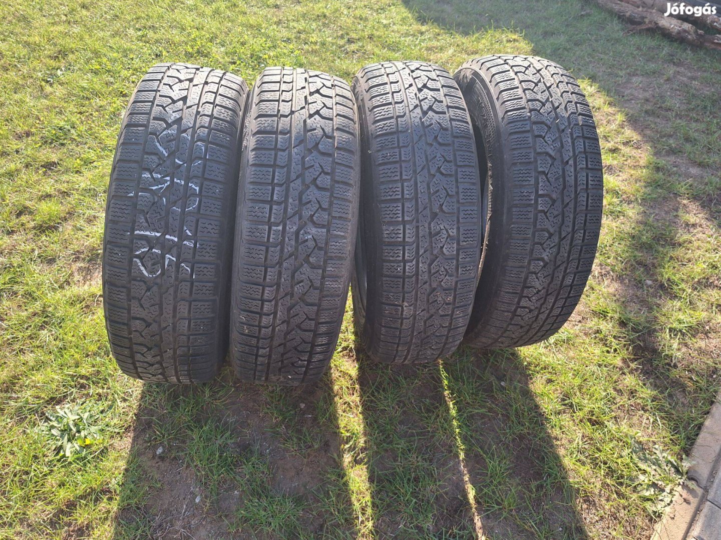 215/70 r16 téli gumi