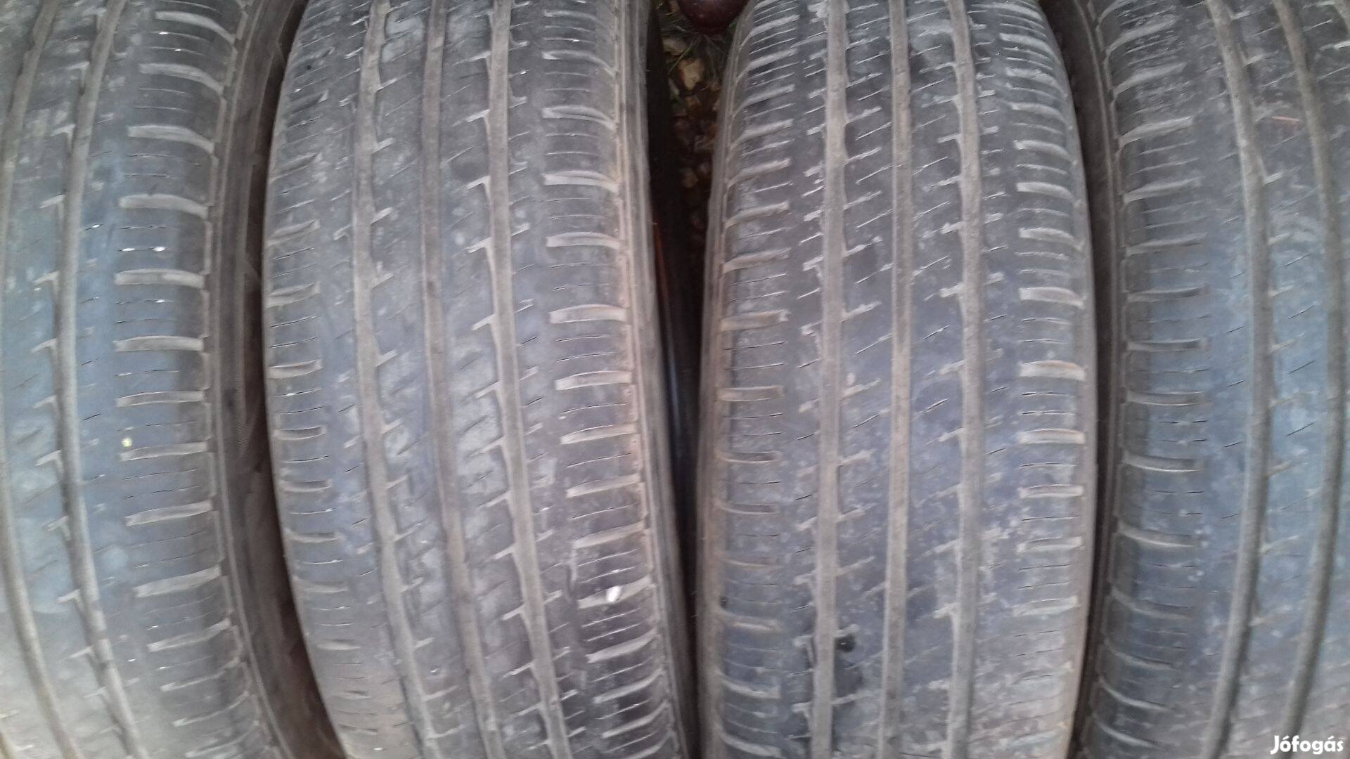 215/70r15C Hankook nyári garnitúra 215/70r15 C