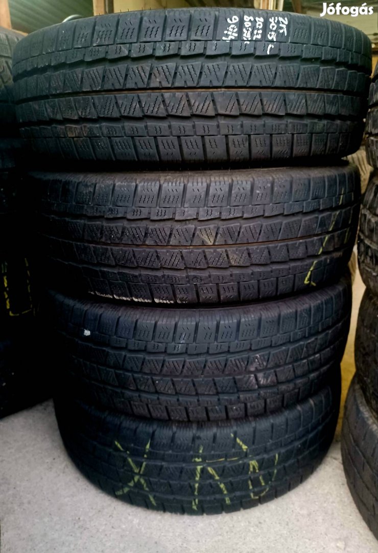 215/70r15c 215/70 r15c téli 4db 