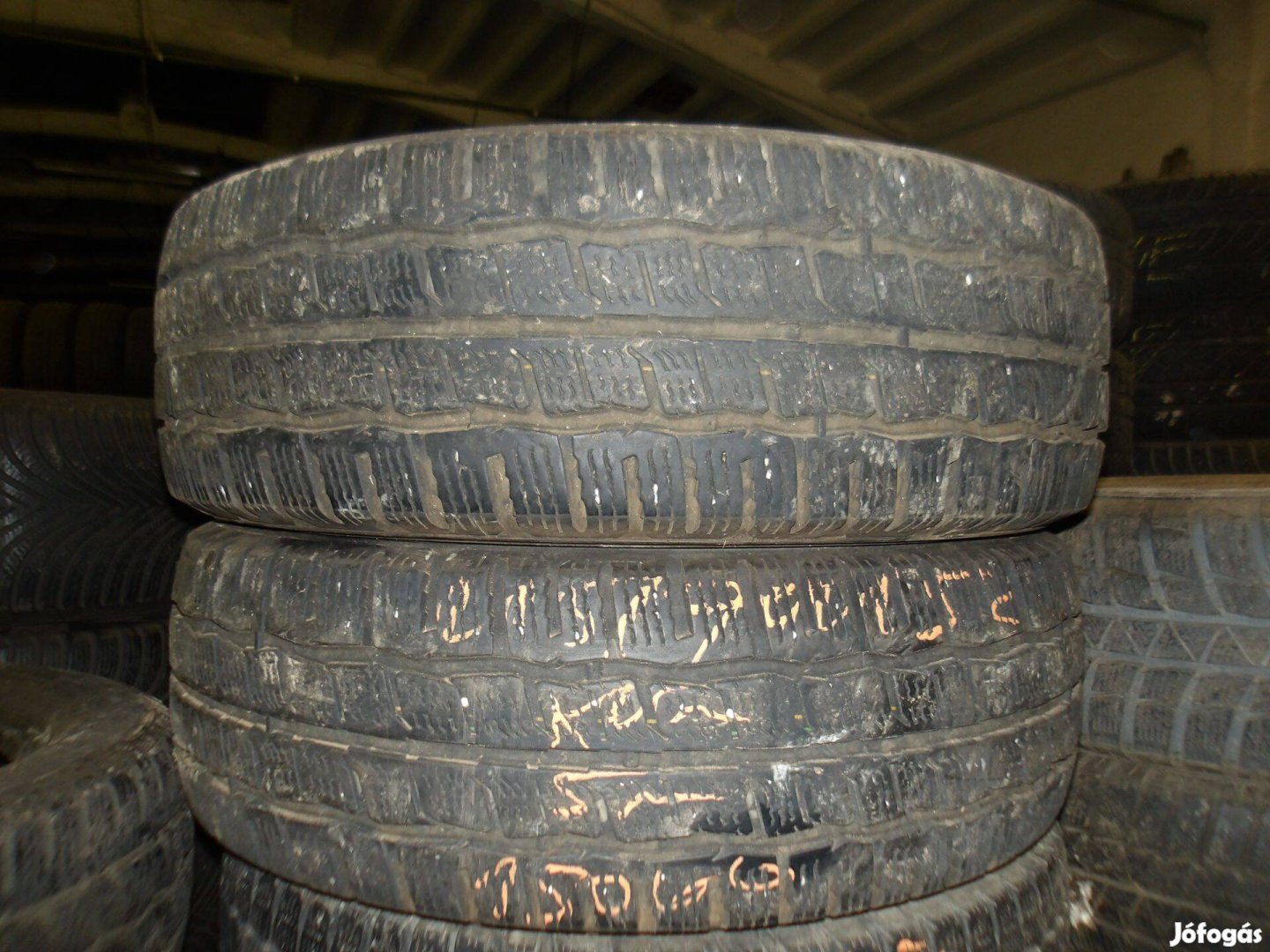 215/70r15c Kumho téli gumi ajándék szereléssel