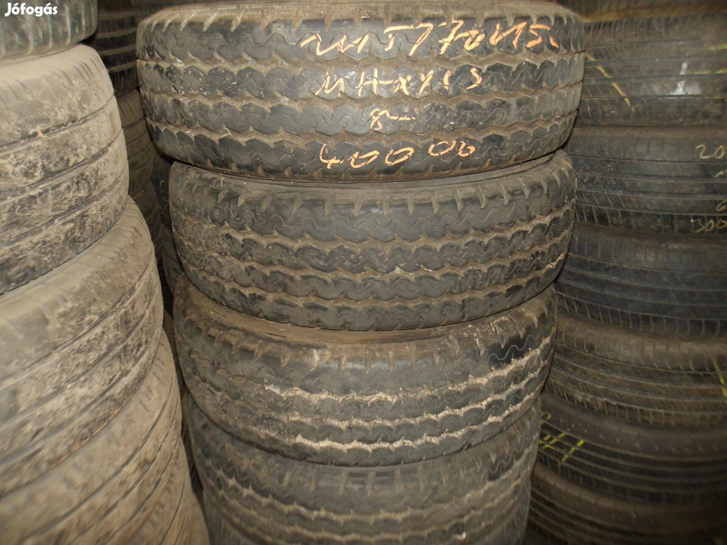 215/70r15c Maxxis nyári gumi ajándék szereléssel