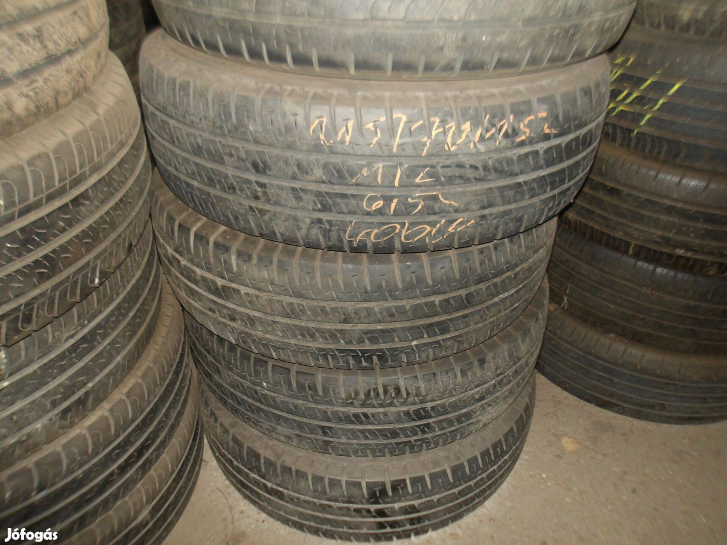 215/70r15c Michelin nyári gumi ajándék szereléssel