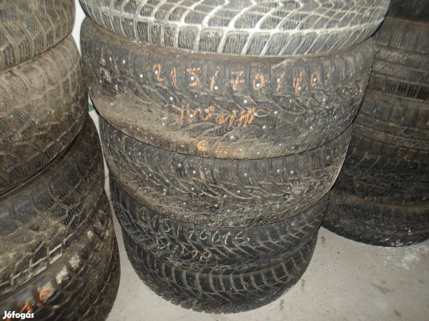 215/70r16 Nokian téli gumik ajándék szereléssel