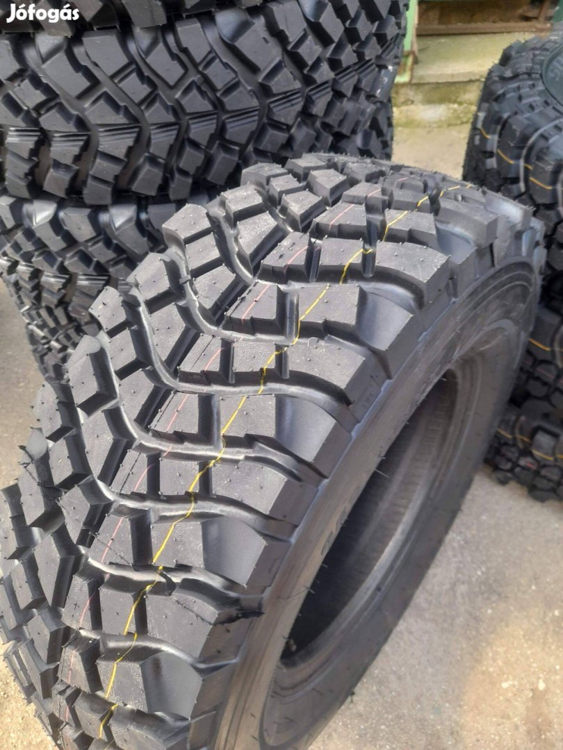 215/75R15 Sahara mintás terepgumi