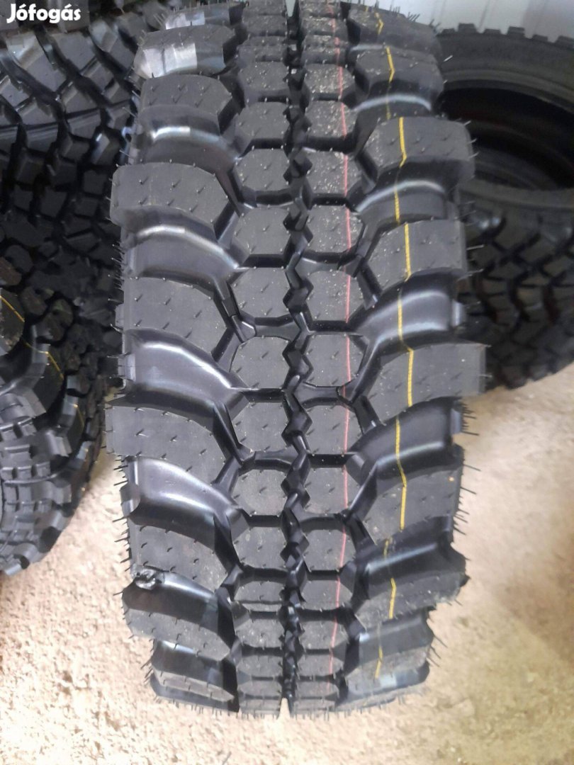 215/75R15 Simex mintás terepgumi