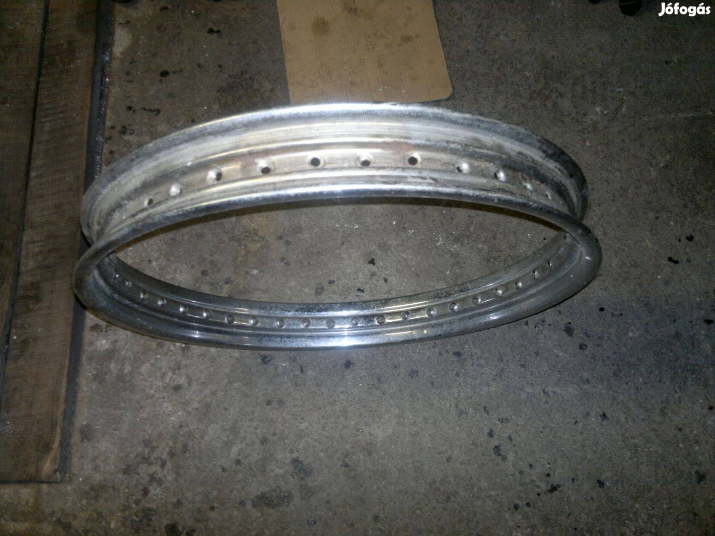 21x3 collos 40 küllös felni