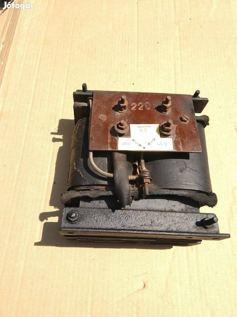 220V/ 10; 44; 55 voltos trafó csak 10.000,-Ft
