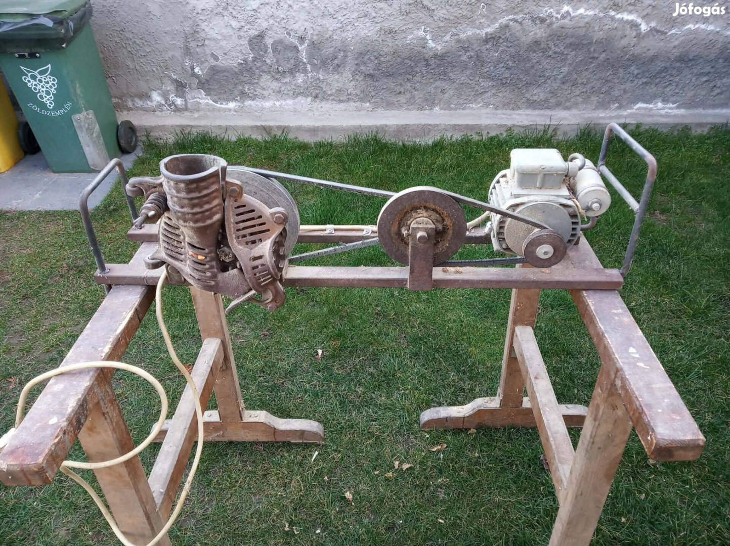 220-as kukorica morzsoló eladó!