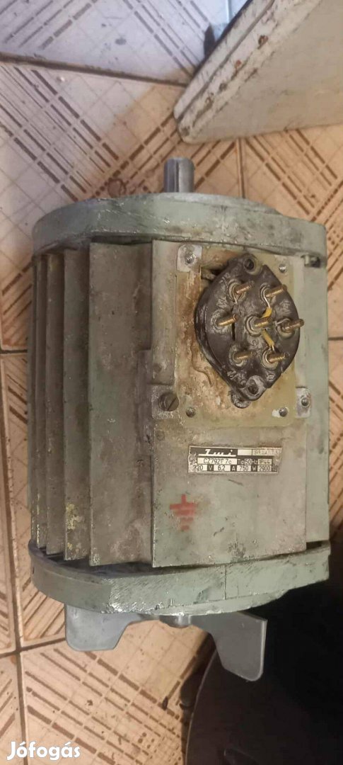 220v 750w 2800f magyar villanymotor hibás